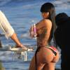 Exclusif - Rob Kardashian est venu assister à la séance photo de sa compagne Blac Chyna qui pose pour la marque 138 Water à Malibu le 4 Février 2016.