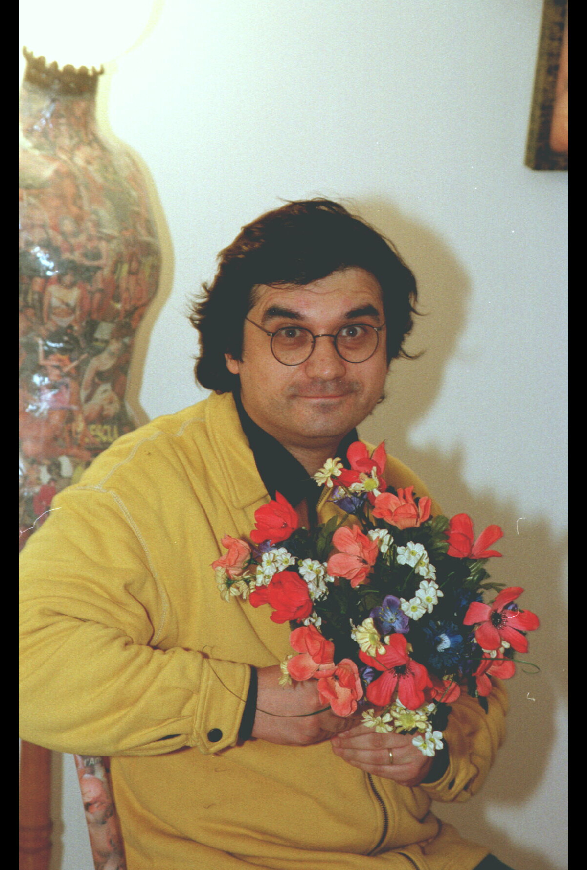 Photo : Edouardo au musée de l'érotisme à Paris le 7 novembre 1997 ...