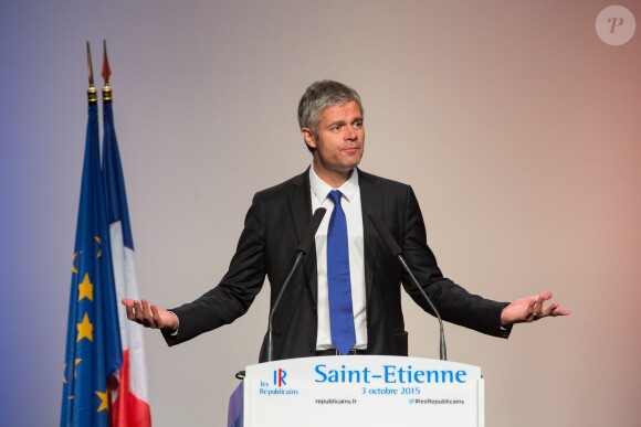 Nicolas Sarkozy participe à une réunion politique pour soutenir la candidature de Laurent Wauquiez ancien ministre, à la présidence de la région Rhône-Alpes à Saint-Etienne, le 3 octobre 2015.