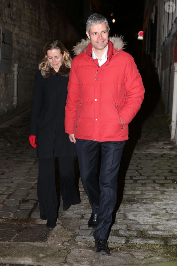 Laurent Wauquiez et sa femme Charlotte - Sorties des invités à la fête d'anniversaire organisée à l'occasion des 60 ans de Nicolas Sarkozy à son domicile à Paris, le 30 janvier 2015.
