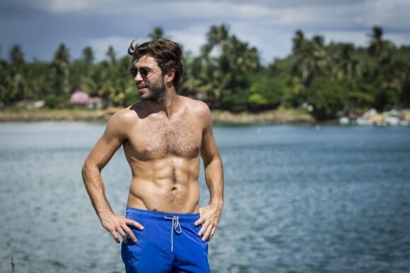 Gian Marco : Le beau Bachelor italien en maillot de bain... un goût de paradis !