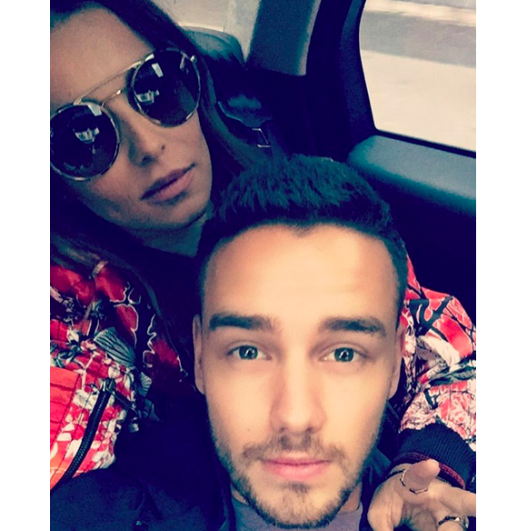 Liam Payne dans les bras de Cheryl Cole. Photo publiée sur Instagram, le 2 mars 2016.