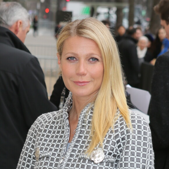 Gwyneth Paltrow au défilé de mode Haute-Couture "Chanel", collection printemps-été 2016, à Paris. Le 26 janvier 2016