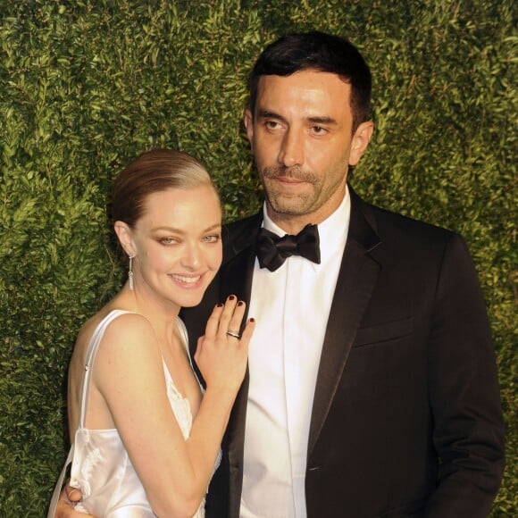 Amanda Seyfried et Riccardo Tisci à la 2ème soirée caritative annuelle CFDA/Vogue Fashion à New York, le 2 novembre 2015