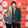 Amanda Seyfried et Thomas Sadoski retrouvent l'équipe de la pièce The Way We Get By, à New York le 1er mai 2015
