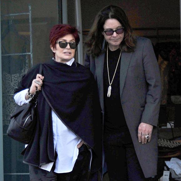 Sharon Osbourne et son mari Ozzy Osbourne font du shopping à Los Angeles, le 1er février 2015.