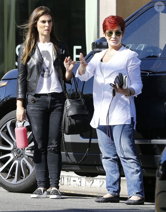 Exclusif - Sharon Osbourne et sa fille Aimee font du shopping à West Hollywood. Le 16 juillet 2015
