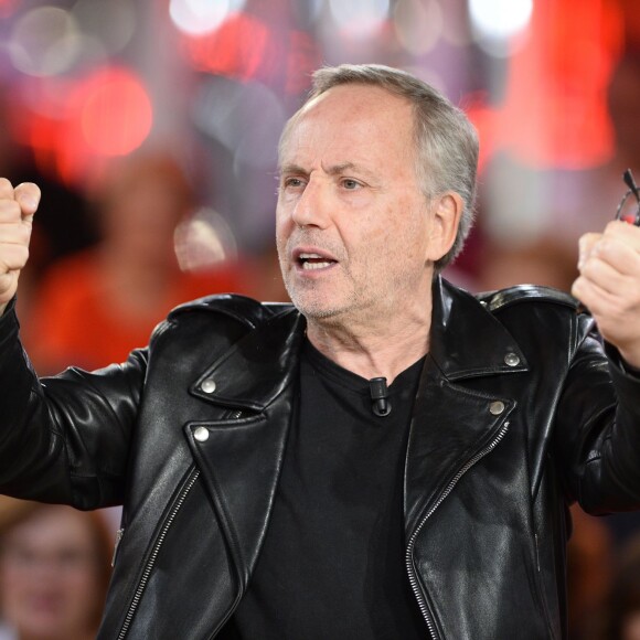 Fabrice Luchini - Enregistrement de l'émission "Vivement Dimanche" à Paris le 10 Novembre 2015 et qui sera diffusée le 15 Novembre 2015 © Coadic Guirec / Bestimage