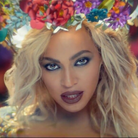 Beyonce dans son clip avec de Coldplay, le 30/01/2016