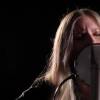 Holly Williams dans son clip "Waiting on June"