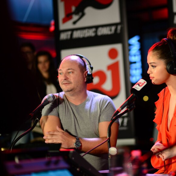 Cauet et Selena Gomez à Paris jeudi 10 mars 2016.