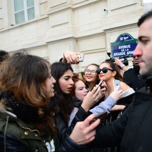 Selena Gomez à Paris jeudi 10 mars 2016.