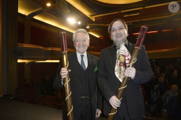 Jacques Sereys et Michel Fau - Cérémonie du Prix du Brigadier 2016 au Théâtre de la Comédie des Champs-Elysées à Paris. © Coadic Guirec / Bestimage