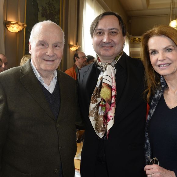 Michel Bouquet, Michel Fau et Cyrielle Claire - Cérémonie du Prix du Brigadier 2016 au Théâtre de la Comédie des Champs-Elysées à Paris. © Coadic Guirec / Bestimage