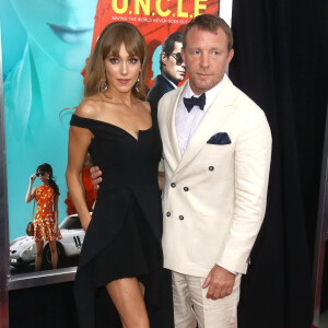 Guy Ritchie et sa femme Jacqui Ainsley - Avant-première du film "The Man From U.N.C.L.E." au Ziegfeld Theatre à New York, le 10 août 2015.