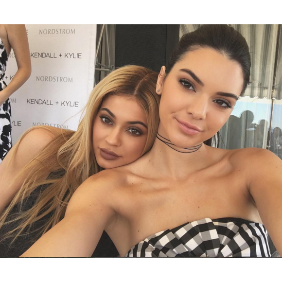 Kylie et Kendall Jenner fêtent la sortie de la nouvelle collection de Kendall + Kylie chez Nordstorm, au Chateau Marmont. Le 23 mars 2016.