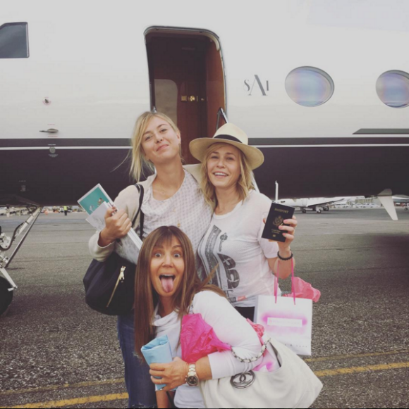 Maria Sharapova est partie passer le week-end de Pâques 2016 à Los Cabos en compagnie de son amie l'animatrice Chelsea Handler et du coiffeur Adil Abergel. Photo Instagram Maria Sharapova.