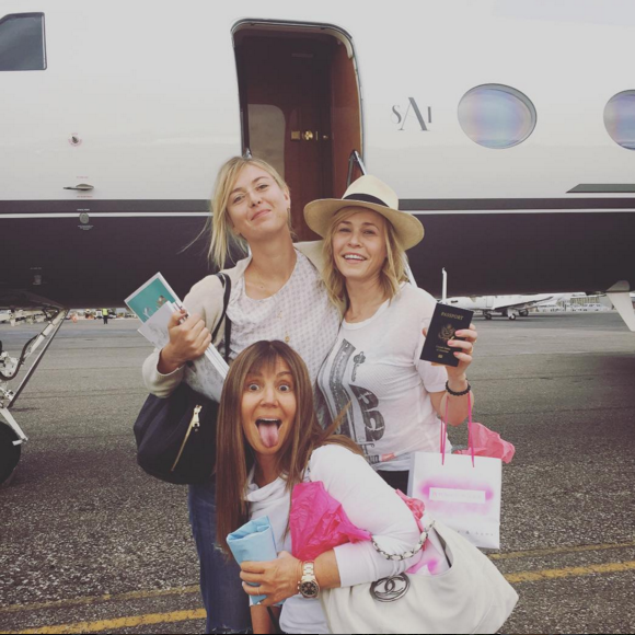 Maria Sharapova est partie passer le week-end de Pâques 2016 à Los Cabos en compagnie de son amie l'animatrice Chelsea Handler et du coiffeur Adil Abergel. Photo Instagram Maria Sharapova.