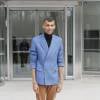Stromae à la sortie du défilé de mode "Louis Vuitton", collection prêt-à-porter automne-hiver 2015/2016, à Paris. Le 11 mars 2015