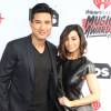 Mario Lopez et sa femme Courtney Mazza  à la soirée des iHeartRadio Music Awards à Inglewood, le 3 avril 2016.