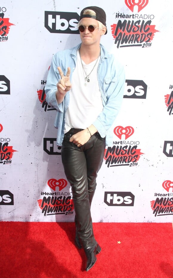 Cody Simpson  à la soirée des iHeartRadio Music Awards à Inglewood, le 3 avril 2016.