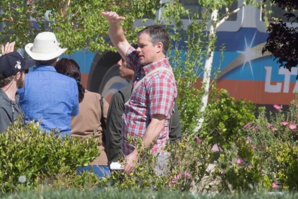 Exclusif - Matt Damon, qui semble avoir pris du poids, sur le tournage du film 'Downsizing' à Los Angeles, le 5 avril 2016