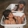 Photo de Kendall et Kylie Jenner enfants publiée le 2 avril 2016.