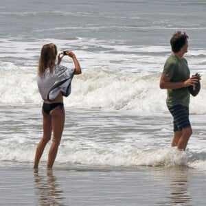 Exclusif - Gisele Bündchen et son mari Tom Brady en vacances au Costa Rica le 27 mars 2016.