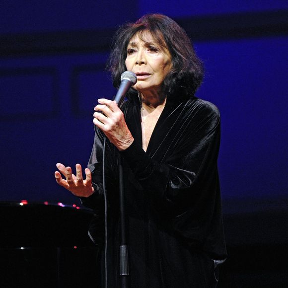 Juliette Greco en concert à Hambourg le 21 octobre 2015.