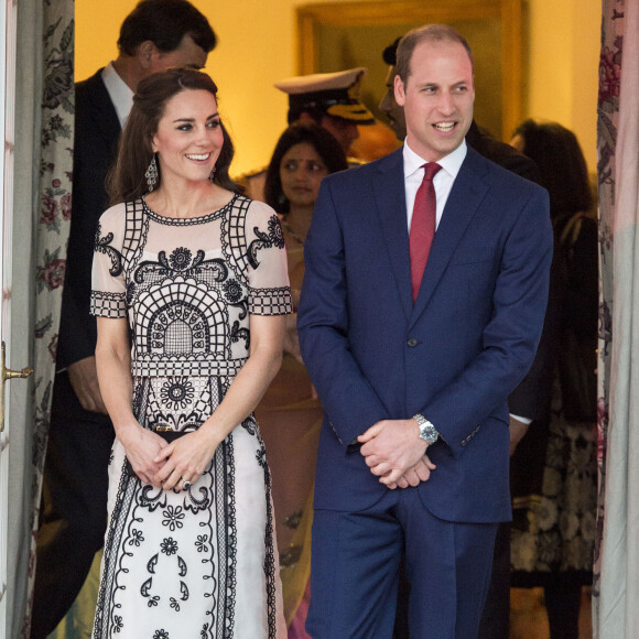 Kate Middleton en Alice Temperley le 11 avril 2016 à New Delhi lors d'une réception chez le haut commissaire britannique.