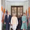 Kate Middleton était sensationnelle en Alice Temperley au côté du prince William pour leur rencontre avec le Premier ministre de l'Inde, Narendra Modi, le 12 avril 2016 à New Delhi, au troisième jour de leur tournée officielle et avant leur départ pour la parc national Kaziranga.