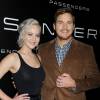 Jennifer Lawrence et Chris Pratt lors de la présentation Sony Pictures au CinemaCon de Las Vegas, le 12 avril 2016.