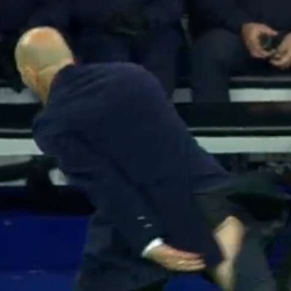 Zinédine Zidane lors du match du quart de finale retour de la Ligue des Champions entre le Real Madrid et Wolfsburg à Madrid le 12 avril 2016 