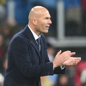 Zinédine Zidane lors du match du quart de finale retour de la Ligue des Champions entre le Real Madrid et Wolfsburg à Madrid le 12 avril 2016 