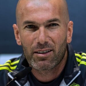 Zinédine Zidane lors d'une conférence de presse organisée à Madrid le 1er avril 2016 