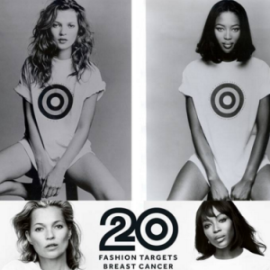 "On s'était dit rendez-vous" dans 20 ans ! Comme en 1996, Kate Moss et Naomi Campbell posent pour la campagne Fashion yargets Breast Cancer.