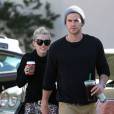  Miley Cyrus et Liam Hemsworth à Los Angeles le 22 décembre 2012 
     