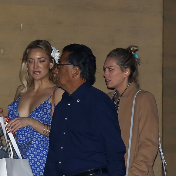 Kate Hudson turned 37-year-old today and all of her loved ones came out for the special occasion. The 'Almost Famous' actress joined her mom Goldie Hawn and close friends Jennifer Meyer, Sara Foster and more for sushi dinner at Nobu. Kate looked amazing in a printed blue dress with wedge shoes, Los Angeles, CA, USA on April 19, 2016. Photo by GSI/ABACAPRESS.COM19/04/2016 - Malibu