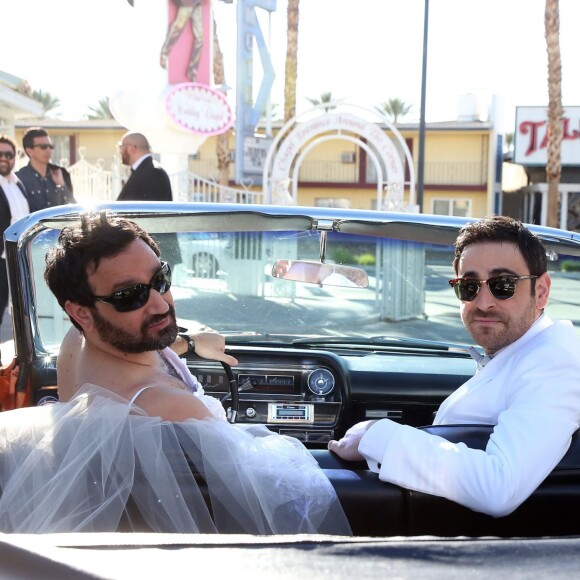 Exclusif - Mariage de Cyril Hanouna avec Camille Combal dans la Little White Wedding Chapel de Las Vegas le 2 avril 2016.