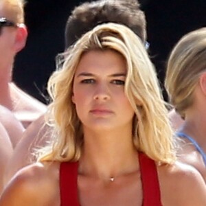 Kelly Rohrbach - Les acteurs sur le tournage de 'Baywatch' à Savannah en Georgie, le 19 avril 2016