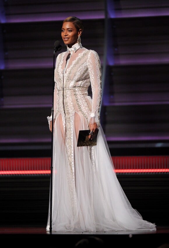 Beyoncé aux 58e Grammy Awards au Staples Center. Los Angeles, le 15 février 2016.