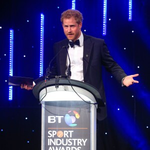 Le prince Harry à la soirée BT Sport Industry Awards à Londres le 28 avril 2016