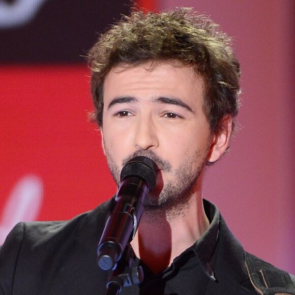 Renan Luce à l'enregistrement de l'émission "Vivement Dimanche" à Paris le 3 décembre 2014