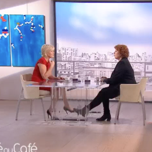 Véronique Genest dans "Thé ou Café", sur France 2, le dimanche 1er mai. La comédienne sur sa couverture pour le magazine LUI.