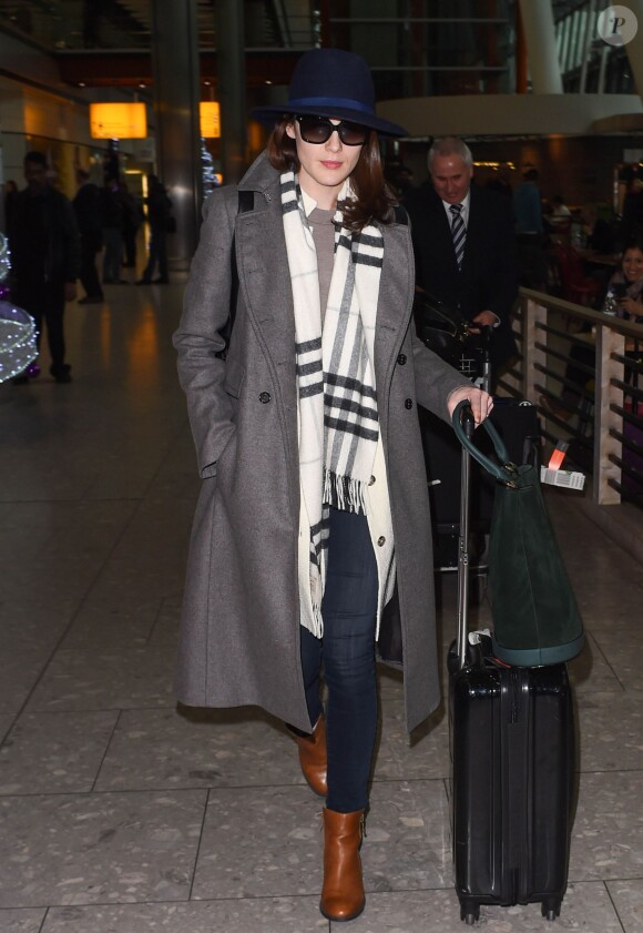 Michelle Dockery à l'aéroport de Heathrow à Londres le 10 décembre 2015