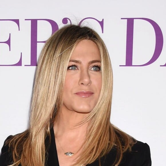 Jennifer Aniston à la première de 'Mother's Day' au théâtre de TCL Chinese à Hollywood, le 13 avril 2016