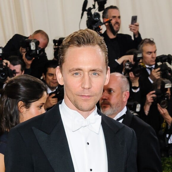 Tom Hiddleston (habillé en Ralph Lauren) - Soirée Costume Institute Benefit Gala 2016 (Met Ball) sur le thème de "Manus x Machina" au Metropolitan Museum of Art à New York, le 2 mai 2016. © Christopher Smith/AdMedia/Zuma Press/Bestimage