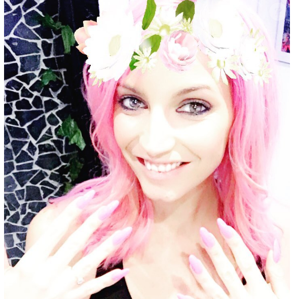 Nadège Lacroix, candidate des "Anges 8" sur NRJ12.