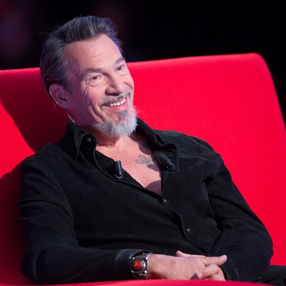 Exclusif - Florent Pagny, sur le tournage de l'émission Le Divan de Marc-Olivier Fogiel, le 22 avril 2016 (pour une diffusion le mardi 10 mai 2016 à 23h15 sur France 3). © Cyril Moreau
