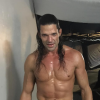 Adam Rose, star du catch américain, a été arrêtée pour violences domestiques le 11 mai 2016. Il a publié une photo de lui sur sa page Instagram en 2015